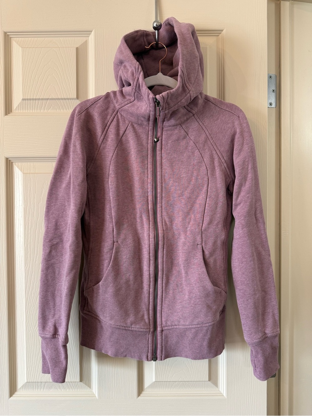 ❤️💗Lululemon Size 4 Light Heathered Pinky Mauve Scuba 💗❤️